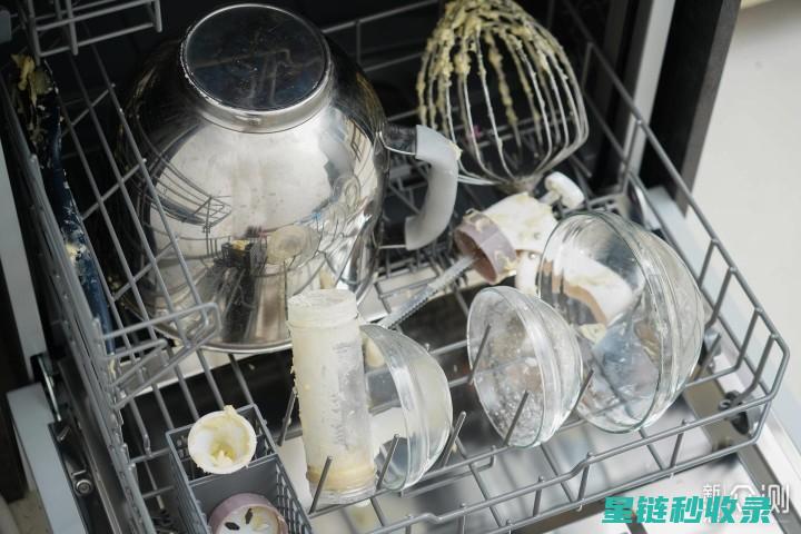 家用电器油渍清理方法，延长使用寿命 (家用电器油渍怎么去除)