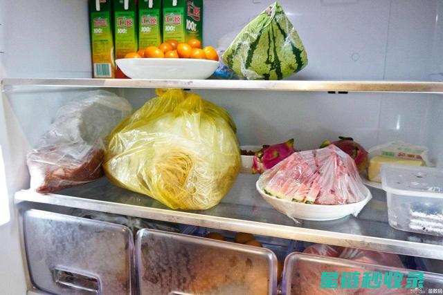 冰箱除异味小窍门：厨房常用物品妙用 (冰箱除异味小窍门)