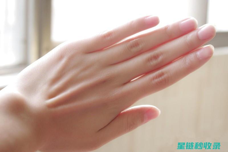 手上有异味？这个步骤能帮你去除得彻底 (手上有异味怎么去除)